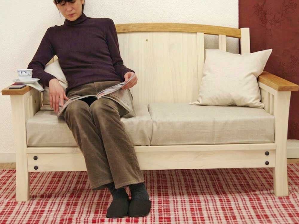 2人掛カントリーソファ幅140cm(ミルキーホワイト色)