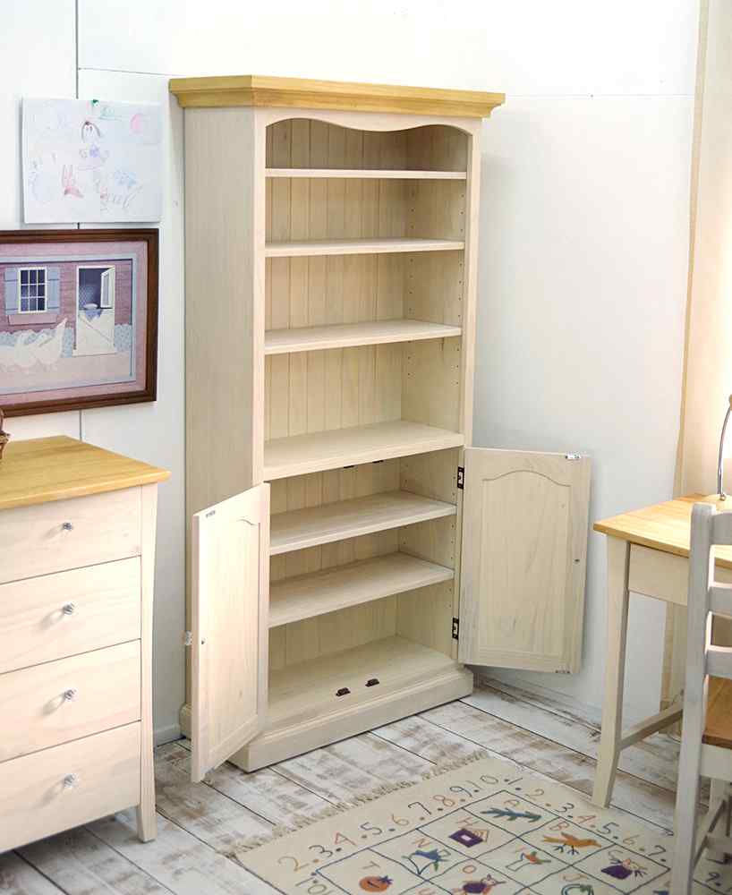 低ホルムアルデヒドのブックシェルフ